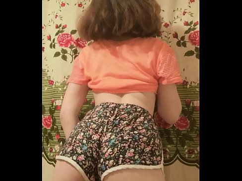 ❤️ Сексуалды жас сәби камерада шорттарын шешіп жатыр ☑ Әдемі порно бойынша бізде